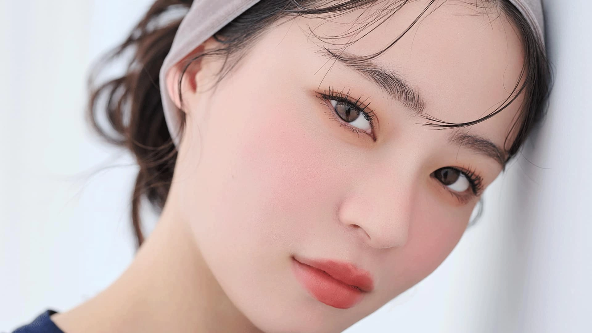 今すぐあか抜けたいコ必見!メロい女子の【ターバン】しゃれ見えアレンジテクをご紹介♡