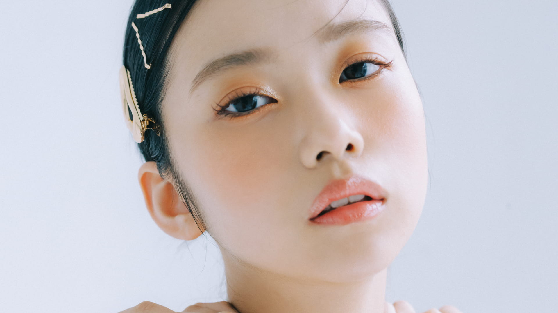 【北里琉】上級者見え間違いなし♡ 偏光グリッターを使った「ギラギラメイク」術