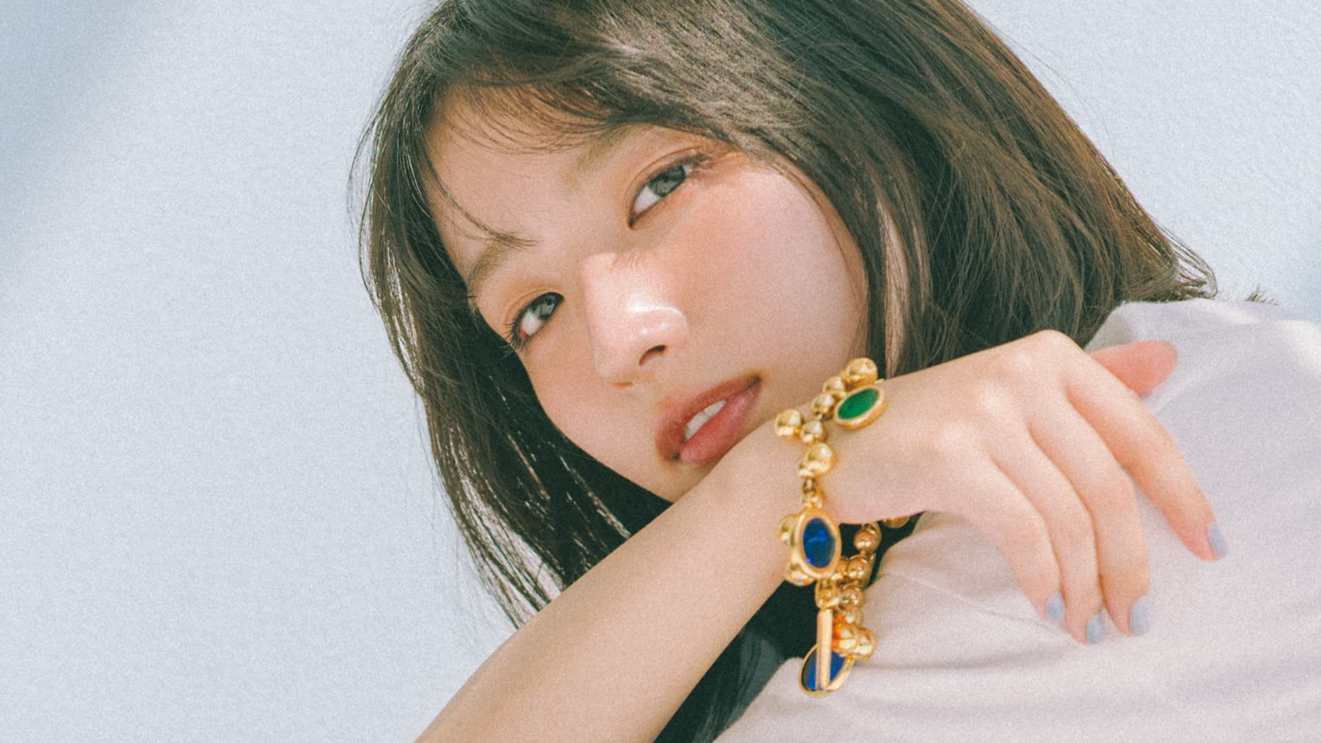 初めての表紙撮影はどうだった？【日向坂46・大野愛実】が“Rayでの撮影”について振り返る♡