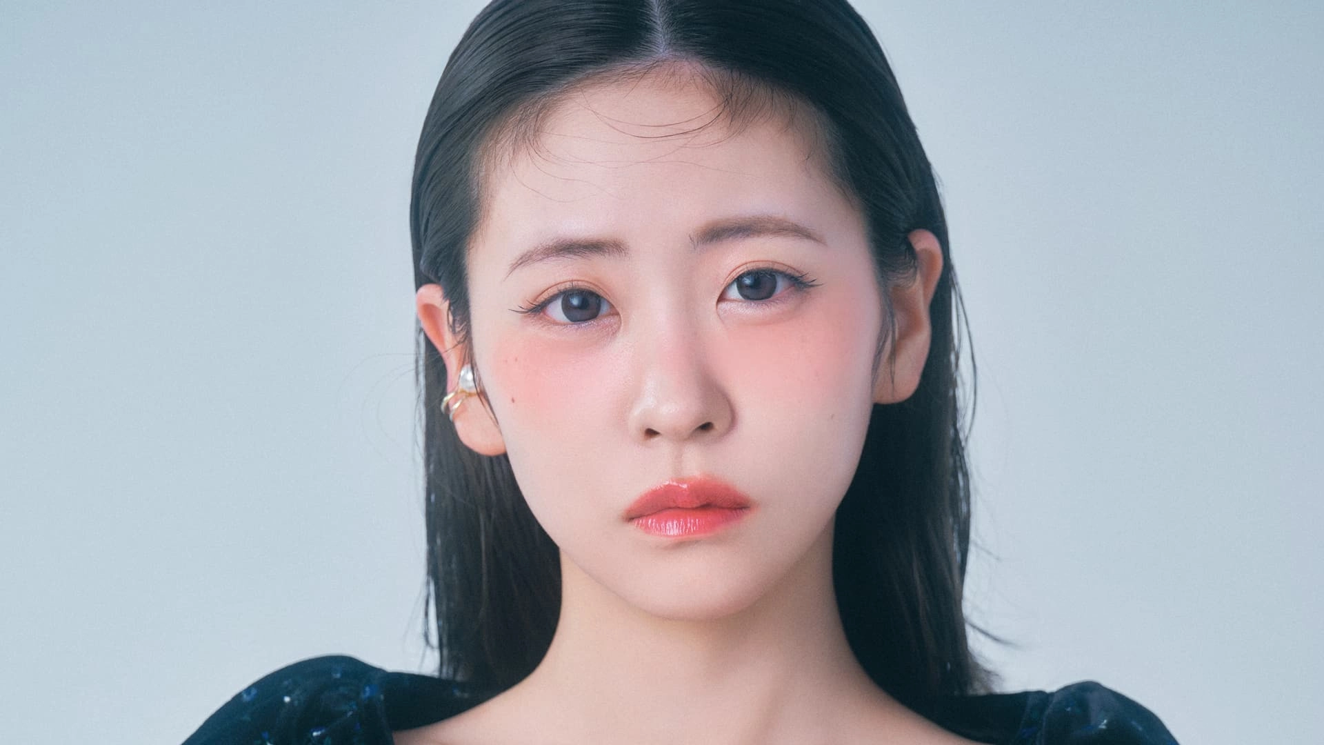 じゅわっとした赤みが今っぽ♡ ぷっくり感が可愛い【ジューシーグラデリップ】の作り方