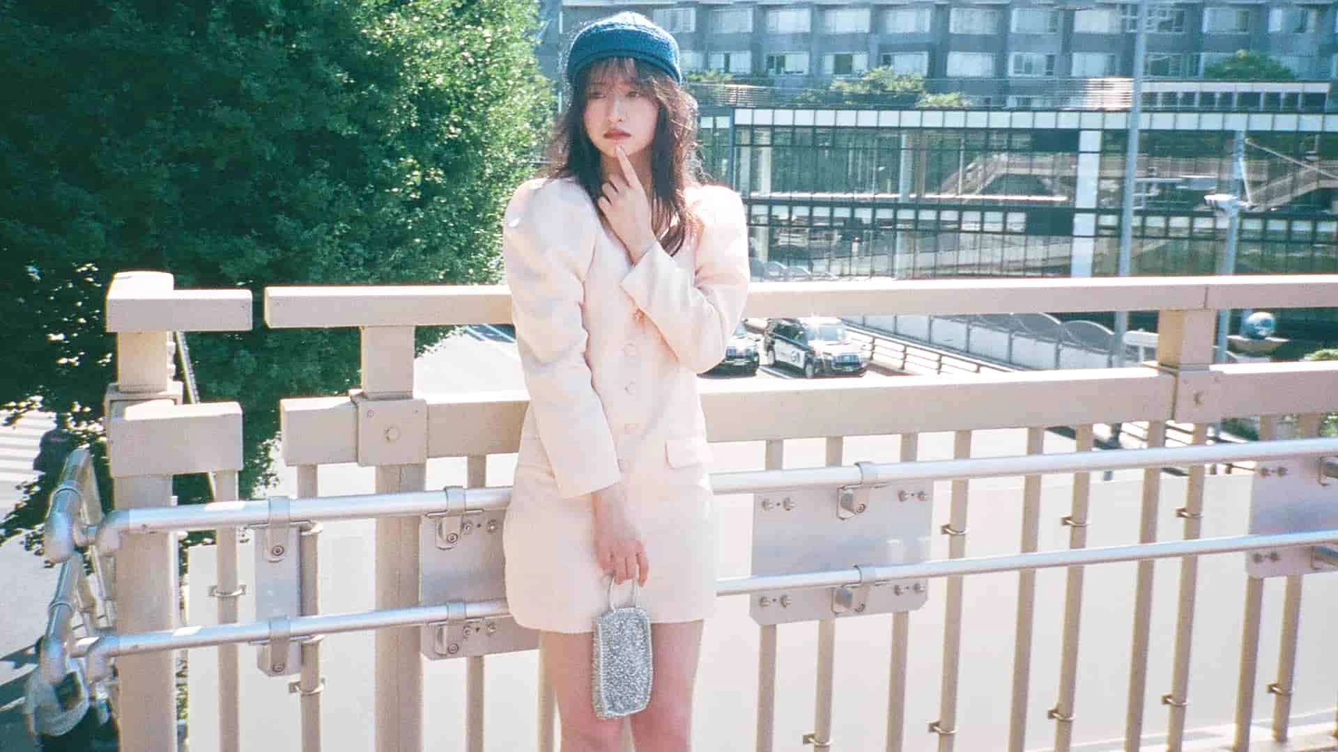 【金川紗耶】少女からオトナへ♡ あどけなさと大人っぽさが共存する「移ろいの瞬間」
