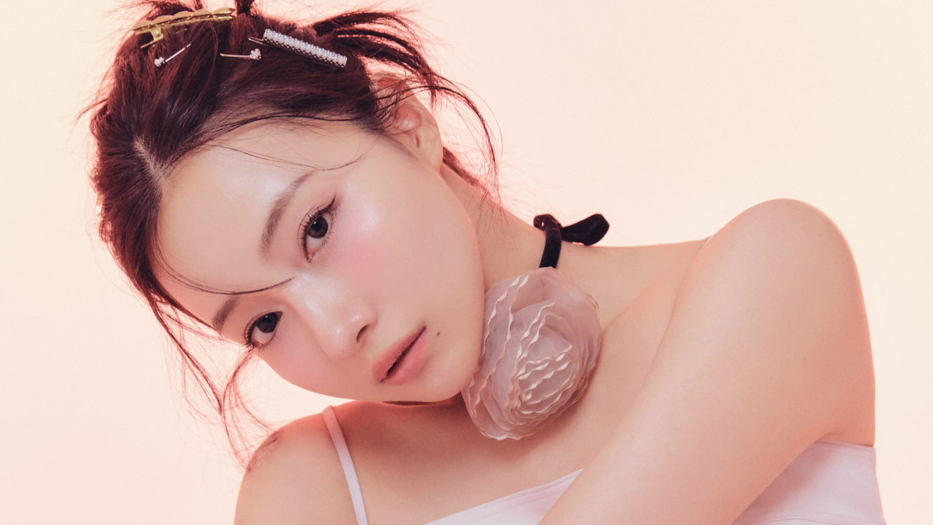 【村瀬紗英】愛用の韓国コスメ＆美ボディ習慣♡ “さえ顔”を作る最強美容術とは...！？