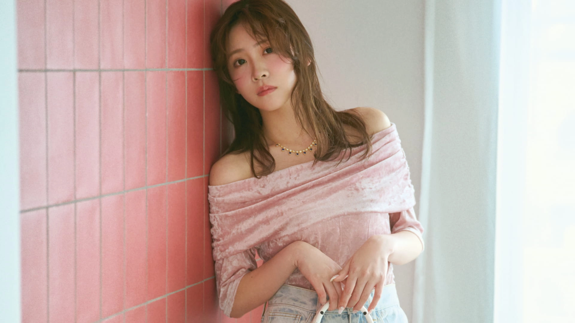 昼間の予定も夜の予定にも最適♡ 2Wayデザインが可愛い「ドレープトップス」着回しテク