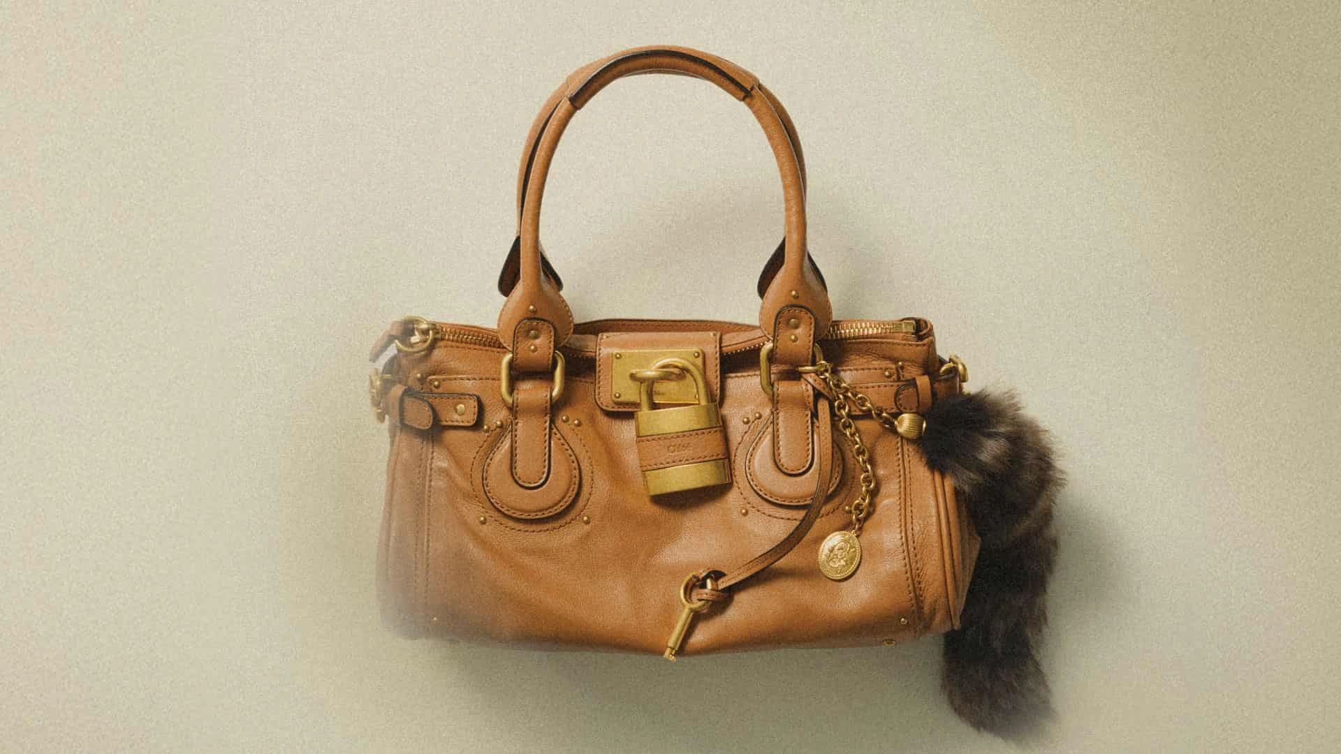 【Chloé】20年ぶりに復活♡ 懐かしくて新しい「パディントンバッグ」がこの冬、登場!