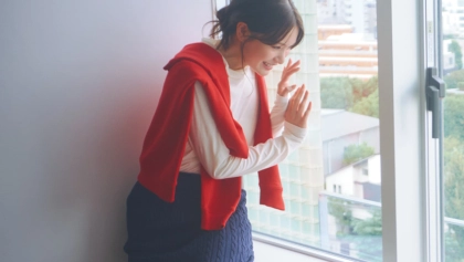 細見え効果バツグン!1枚であざと可愛くなれる「ニットスカート」着回しコーデ特集