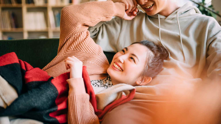 思わず彼がキュンとする♡ 自然に甘えるコツ3つ