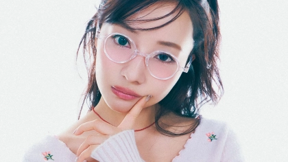 ころんと丸いフレームがおかわ♡ 四角顔さんにおすすめの「クリア丸メガネ」特集