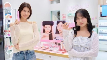 人気ライバーが魅力を調査！韓国メイクトレンドが詰まった【OHSOPH】のコスメを体験レポ♡