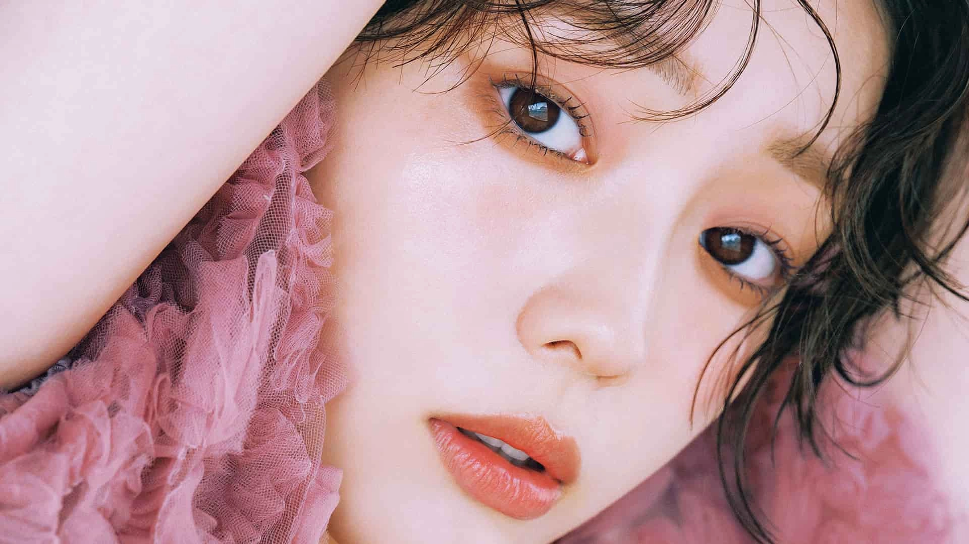 “匂わせ”程度の血色がカギ♡ ヌーディさを演出できる「ピーチモカムースメイク」