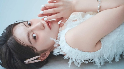 “狙いすぎな印象”を回避！オトナなボディラインを活かした【女みコーデ】3選