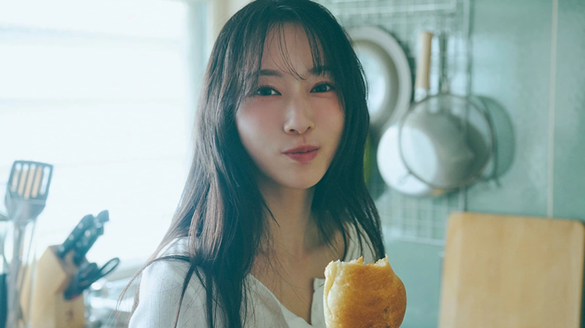 まるでドラマのような日常にキュン♡【越智ゆらの】と過ごす“おうちデート”な世界線