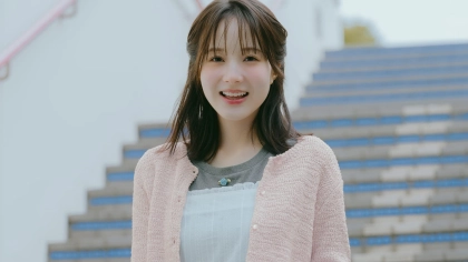 1枚で着ても重ねても可愛い♡ 今っぽレイヤードが叶う「白キャミワンピース」着回し術4選