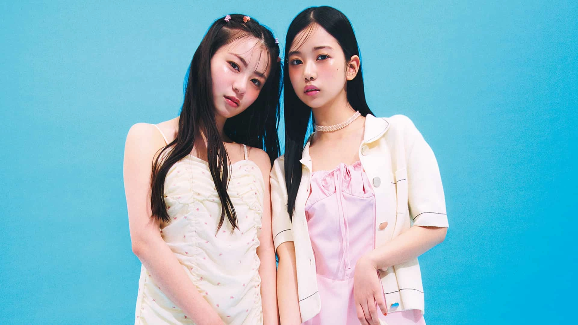 +αの簡単テクで激変!楽ちんかつ涼しさも兼ね備えた「ガーリーワンピ」のきゃしゃ見えコーデ術