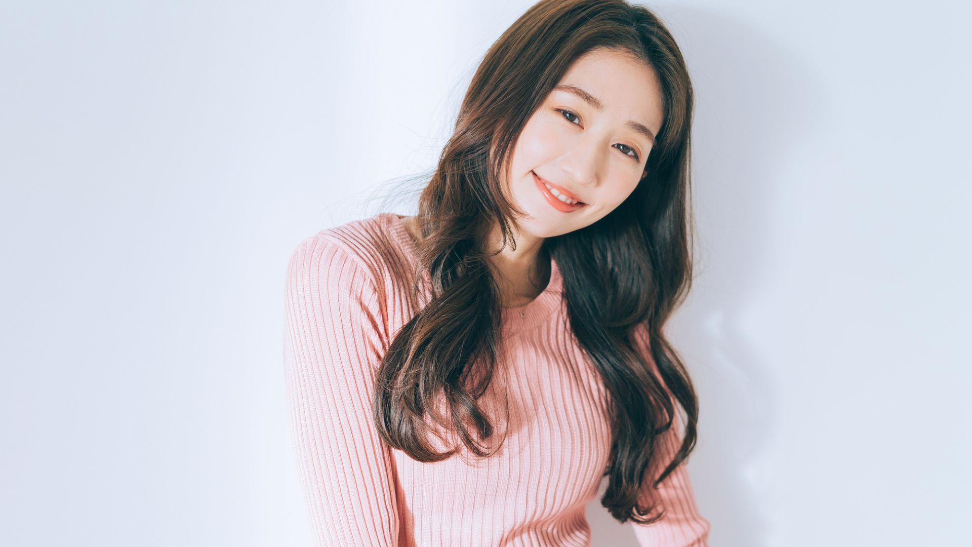 恋に落ちるきっかけに...♡ 男性が女性の“ギャップ”に惹かれる瞬間って？