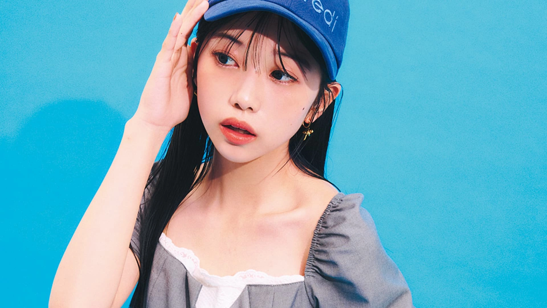 【北里琉】が魅せる着やせの最適解♡ デコルテあきがキュンな「パフスリーブ」アイテム3選
